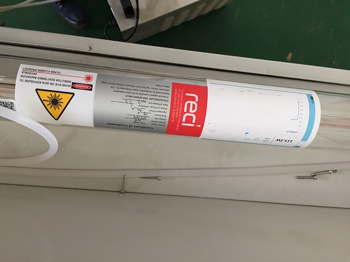 經(jīng)濟(jì)實(shí)惠的 CO2 激光雕刻 60W, 80W, 100W, 130W, 150W, 180W