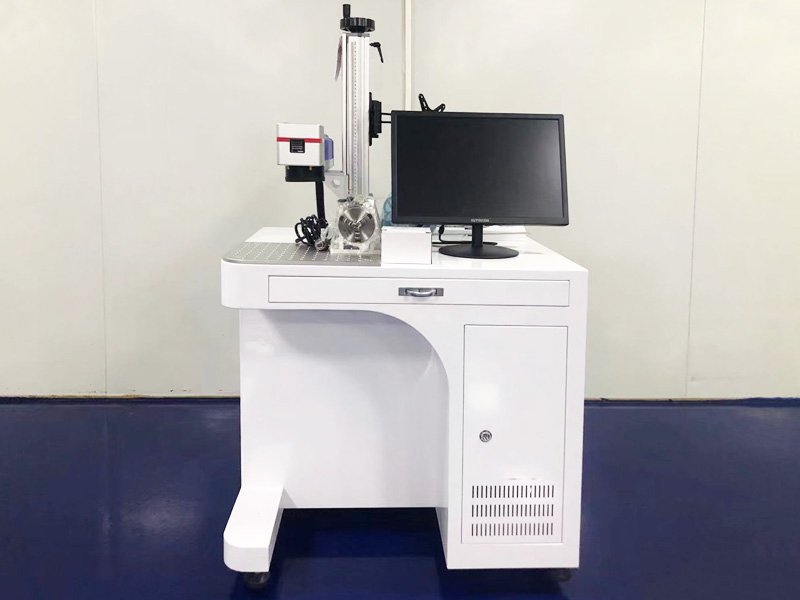 適用于金屬和聚合物塑料的臺式光纖激光雕刻機(jī)