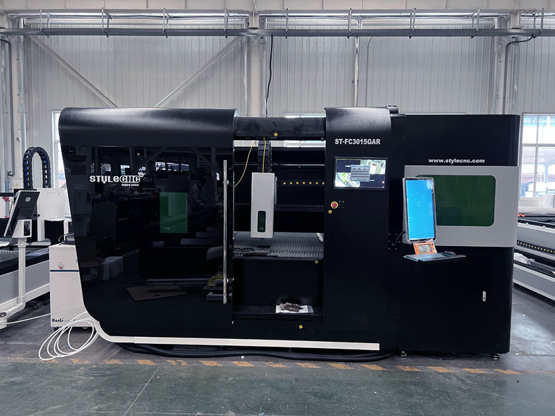 板管兩用 - 金屬板材和管材光纖激光切割機(jī)