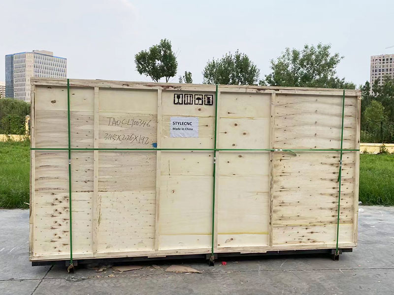 帶鼓式自動(dòng)換刀套件包的盤(pán)式自動(dòng)換刀數(shù)控雕刻機(jī)