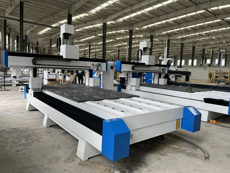 工業(yè)級(jí)四軸數(shù)控木工雕刻機(jī)帶圓盤自動(dòng)換刀裝置