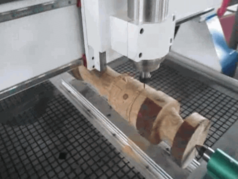 4x8帶第四軸旋轉(zhuǎn)雕刻的 ft 木工數(shù)控雕刻機(jī)