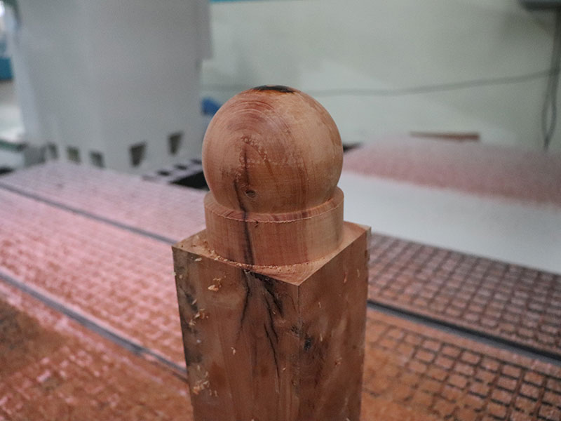 2025年最暢銷的五軸數(shù)控雕刻機