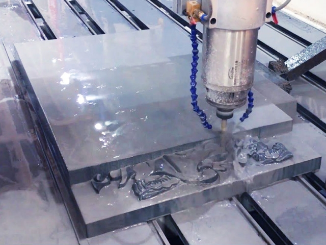 石材雕刻機(jī)的元件該如何保養(yǎng)？