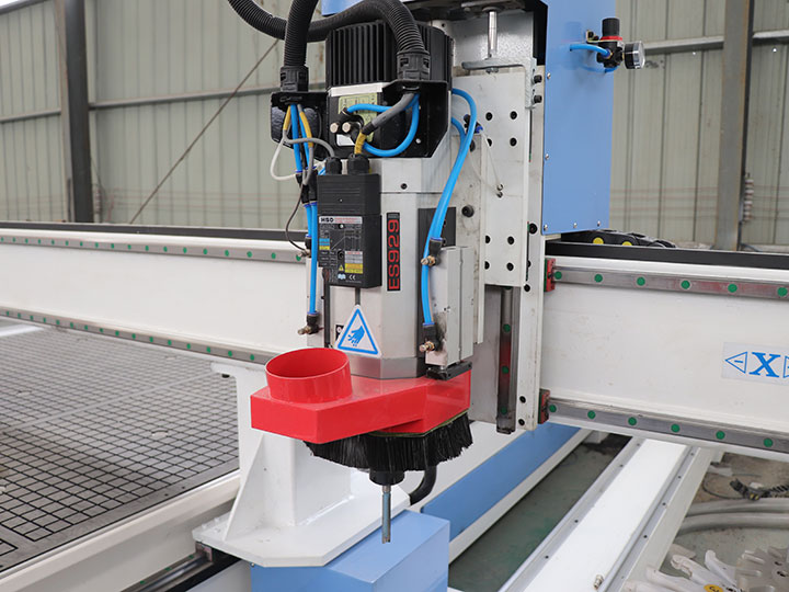 帶線性自動換刀系統(tǒng)的數(shù)控木雕機 HSD 主軸