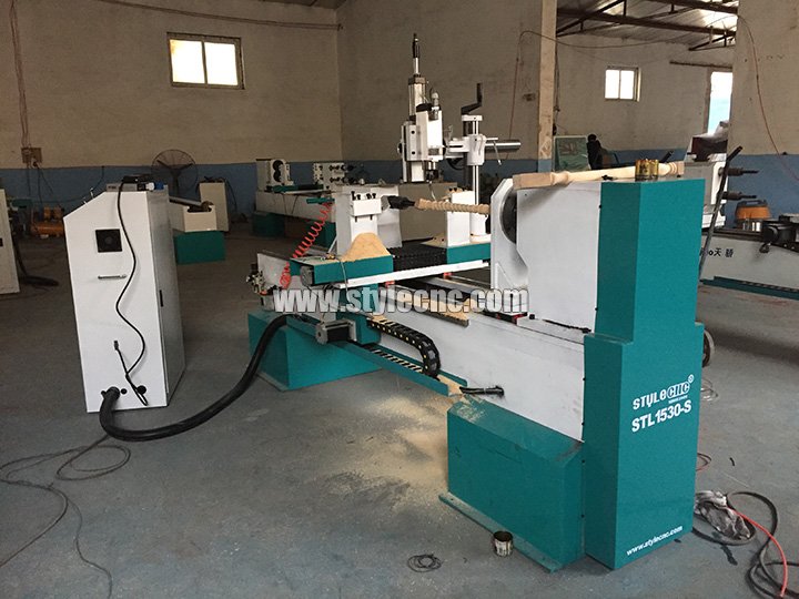 數(shù)控木工車床 STL1530-S
