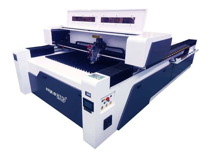 4x8 平板激光數(shù)控雕刻切割機(jī)出售