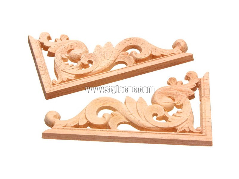 數(shù)控雕刻機(jī)雕刻木制工藝品