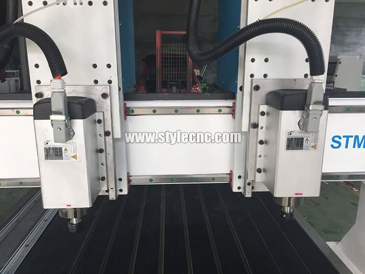 雙主軸木工數(shù)控銑床