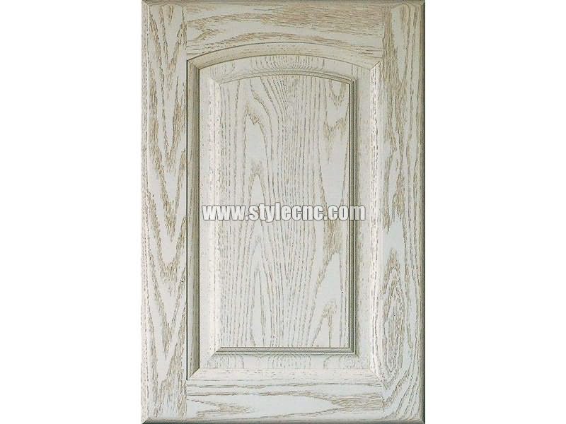 用于櫥柜門項(xiàng)目的數(shù)控雕刻機(jī)