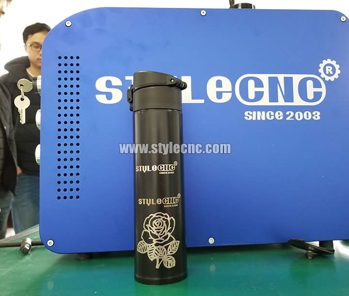 3D 杯子光纖激光雕刻機(jī)