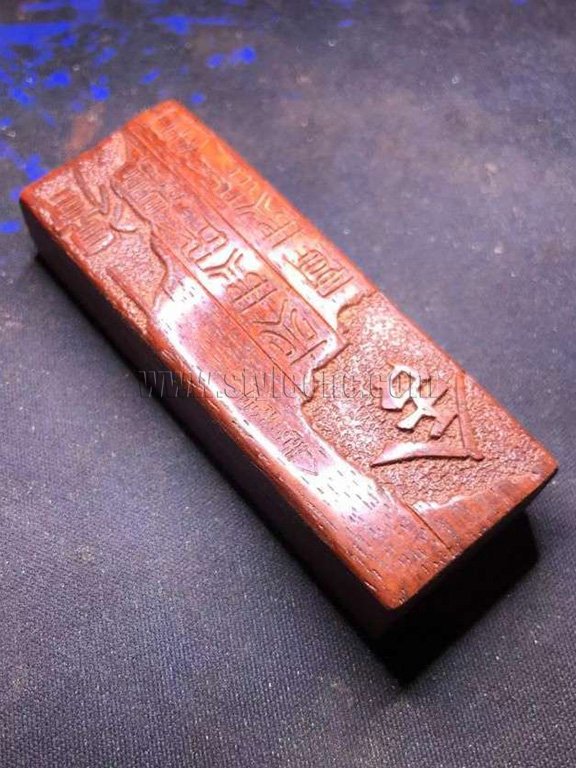 數(shù)控雕刻機(jī)的木質(zhì)標(biāo)牌和牌匾雕刻項(xiàng)目