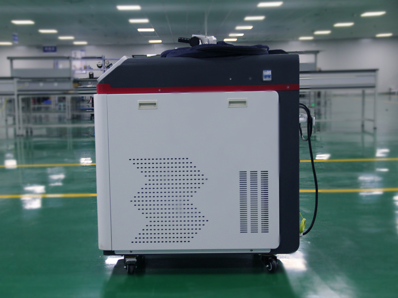 手持式光纖激光清洗機(jī)