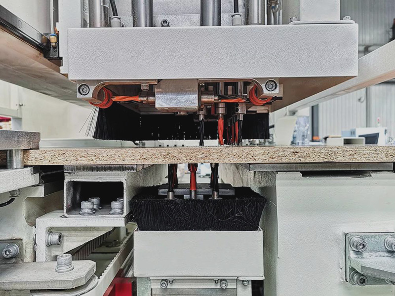 全自動數(shù)控六面鉆孔機(jī) 全自動數(shù)控六面鉆孔機(jī)