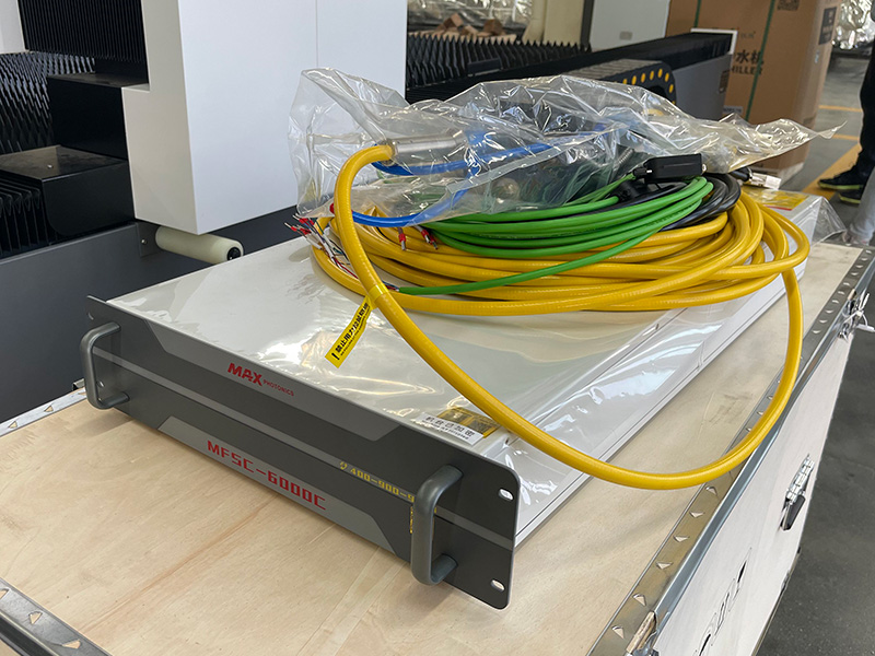 6000W MAX光纖激光發(fā)生器