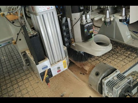 帶自動送料系統(tǒng)的嵌套數(shù)控雕刻機