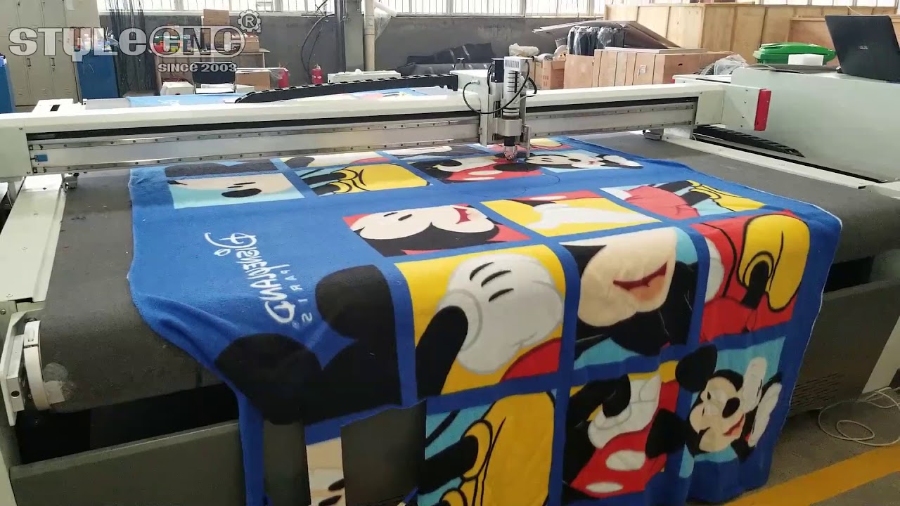 數(shù)控毛毯切割機(jī)與振動(dòng)刀切割機(jī) 數(shù)控毛毯切割機(jī)與振動(dòng)刀切割機(jī)