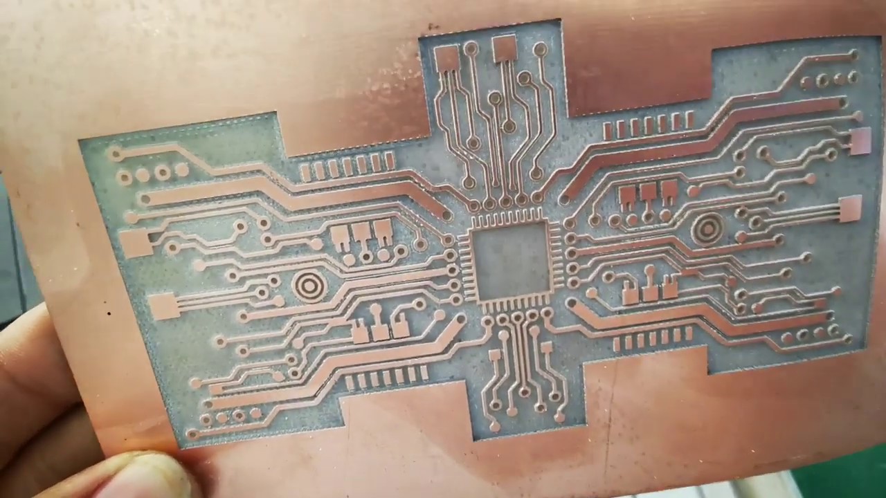 2024年最佳小型數(shù)控銑床，用于 PCB 銑削