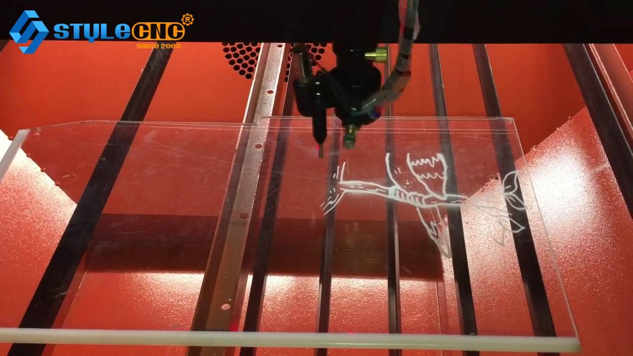 亞克力激光切割雕刻機(jī)