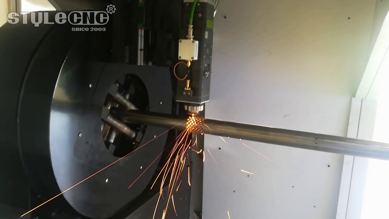 STJ2060F 光纖激光切管機(jī)已準(zhǔn)備發(fā)往澳大利亞