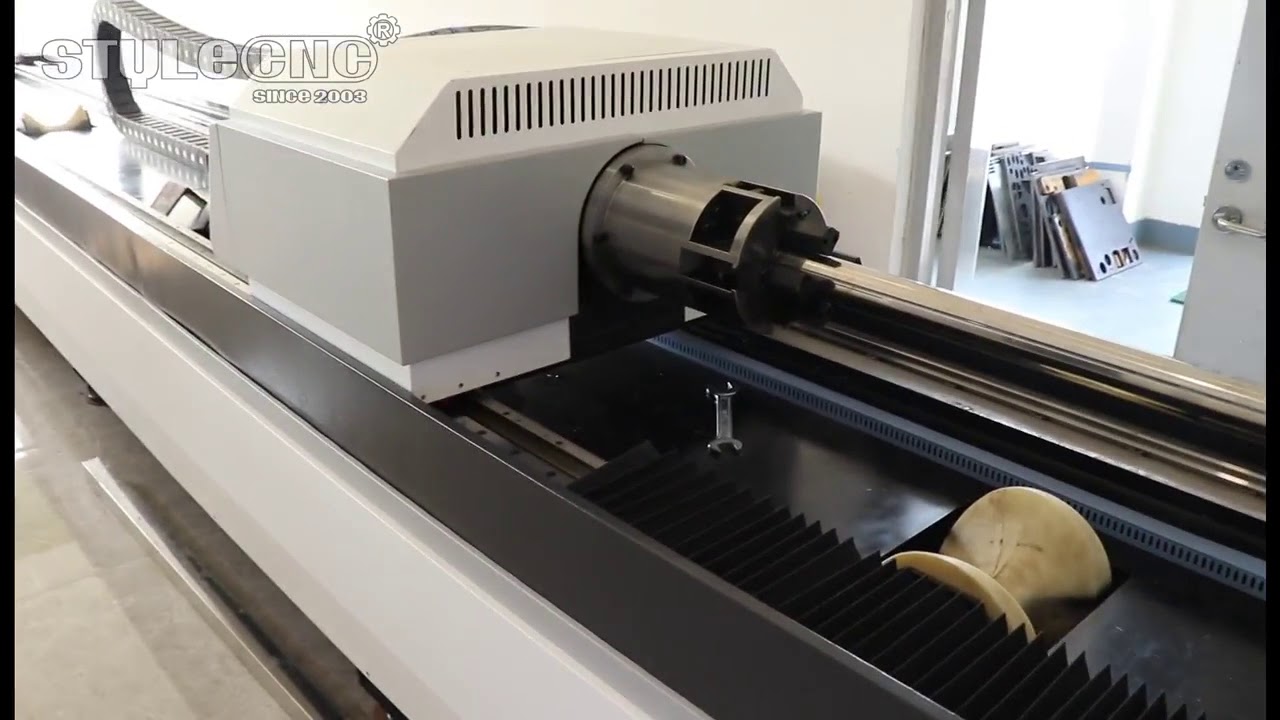 2mm 不銹鋼激光切管機(jī)