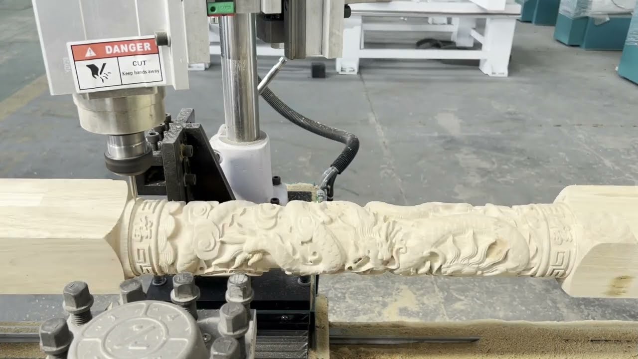 2025年最佳自動(dòng)換刀數(shù)控木工車床，配備自動(dòng)換刀裝置