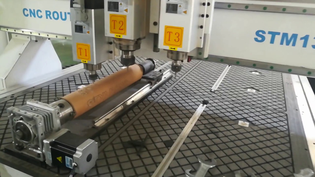 帶車床附件的氣動自動換刀數(shù)控雕刻刻機(jī)